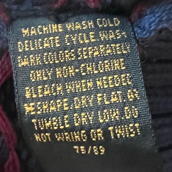 Eddie Bauer Vintage Indigo Blue Knit Sweater NWT Large - Picture 9 of 9